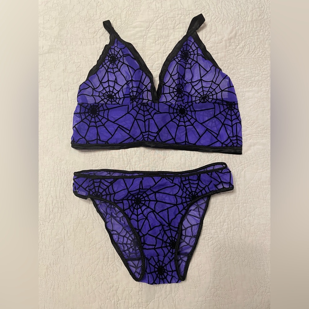 Spiderweb Mesh Bralette & Panty set - Purple